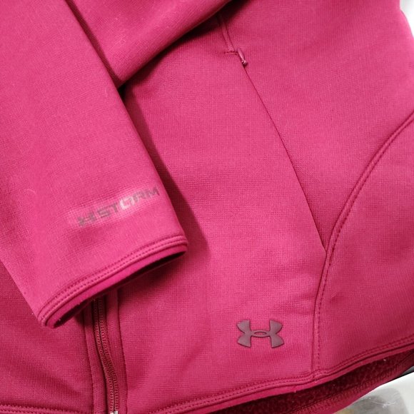Under Armour Jackets & Coats Under Armour Storm Size Medium Cold